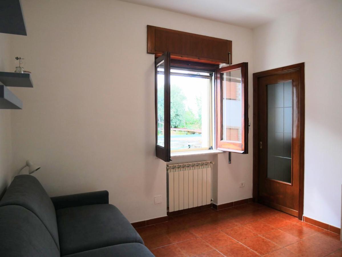 Olindo Apartment E Cristina Apartments Вико Екуензе Екстериор снимка